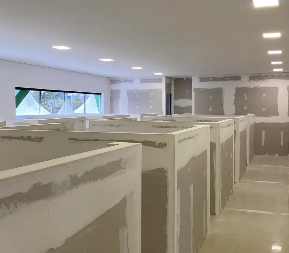 Salas de escritório em drywall